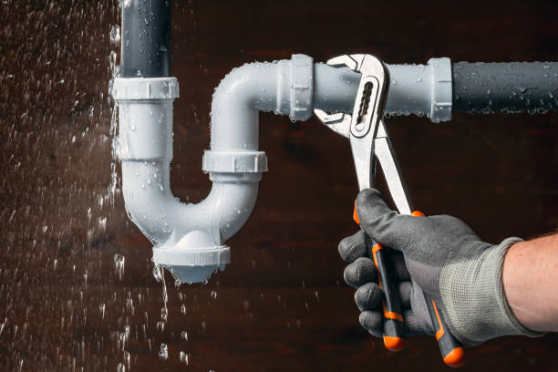 Professional Leak Detection technician working in Henderson, NY